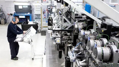 BEI finanțează un fabricant de componente auto. România, printre beneficiari